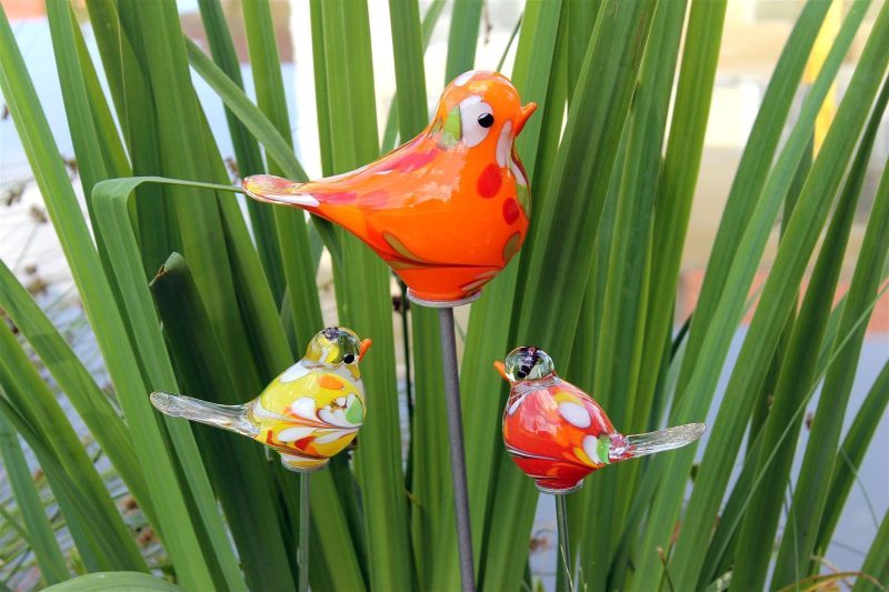 Gartenvogel Gartenflair 20 cm mit Stab gelb